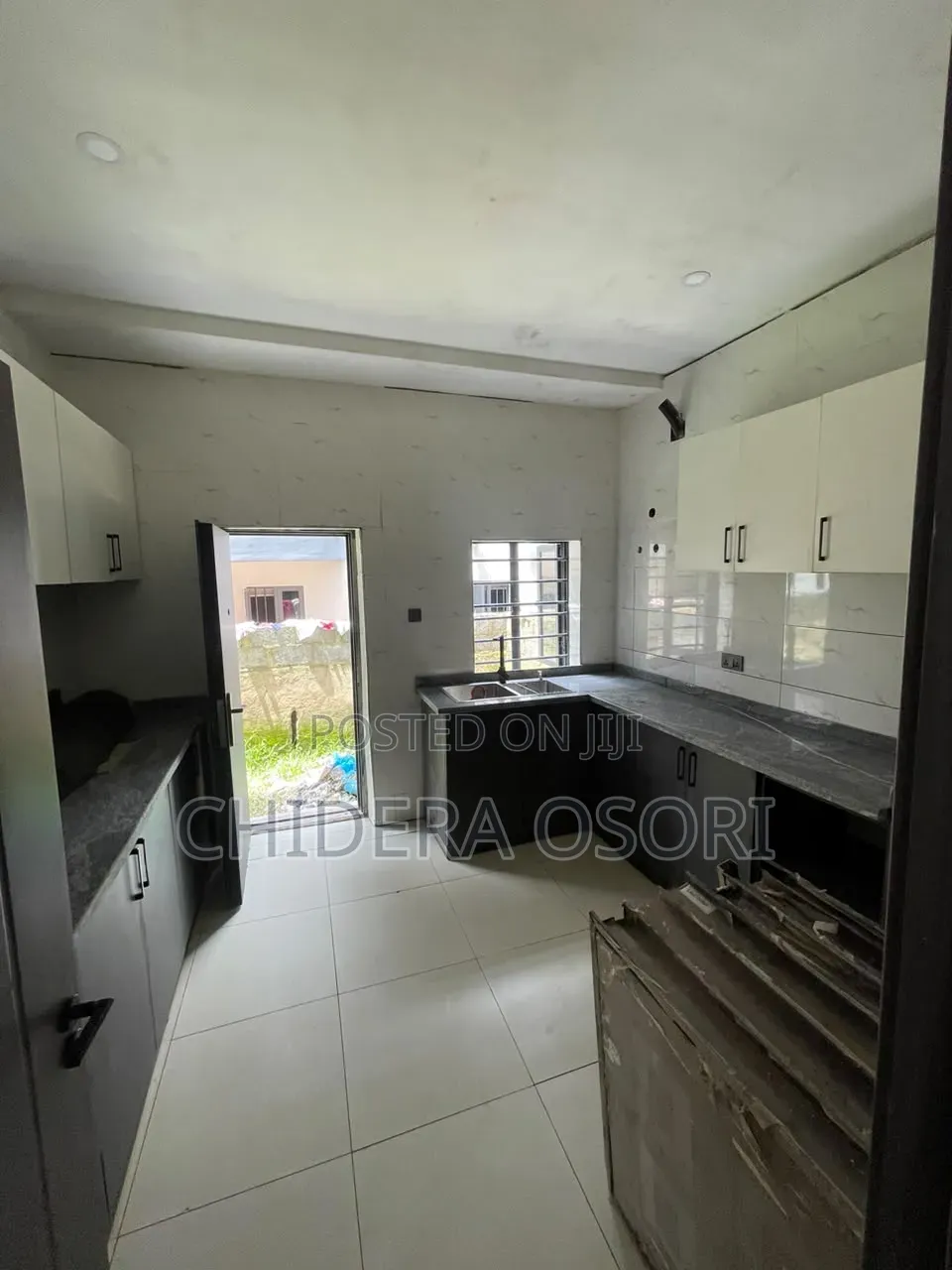 3bdrm Townhouse/Terrace in Kubwa for sale in Kubwa