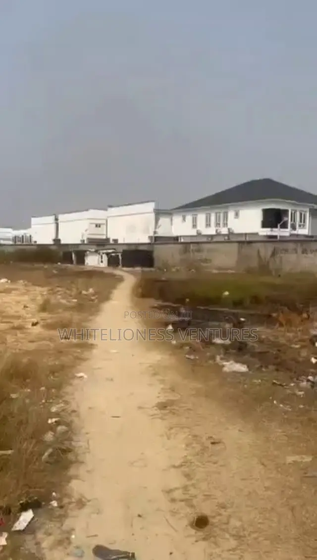 Plots Of Land For Sale On Orchid Road Lekki in Lafiaji