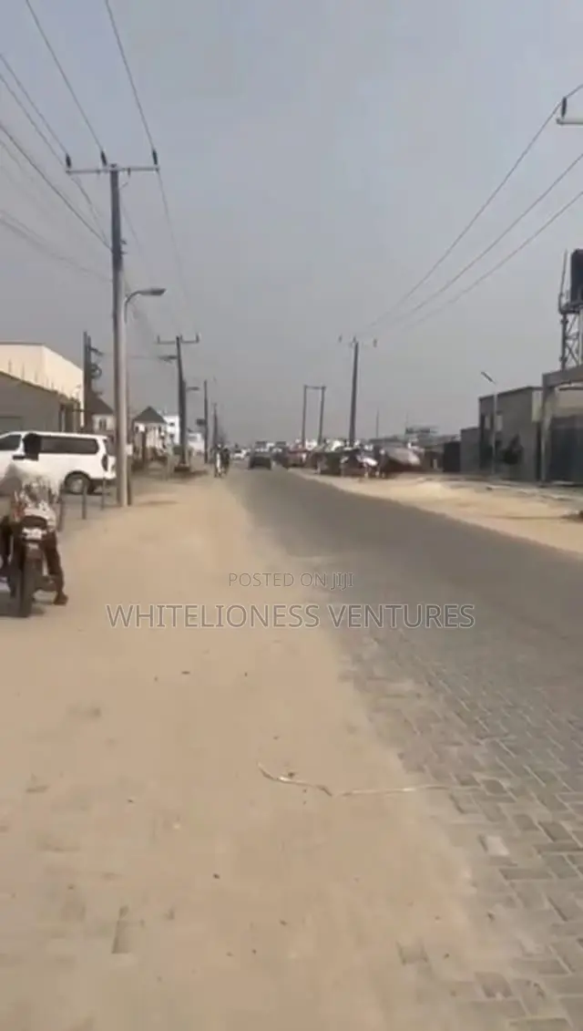 Plots Of Land For Sale On Orchid Road Lekki in Lafiaji