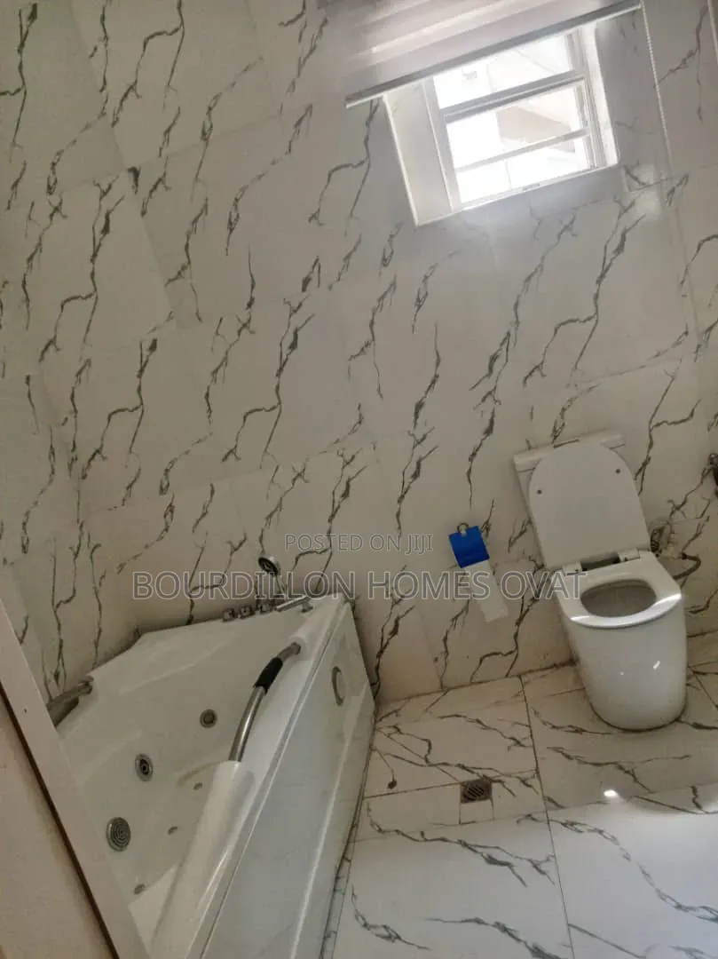 4bdrm Duplex in Orchid Lekki Lagos for rent in Lekki