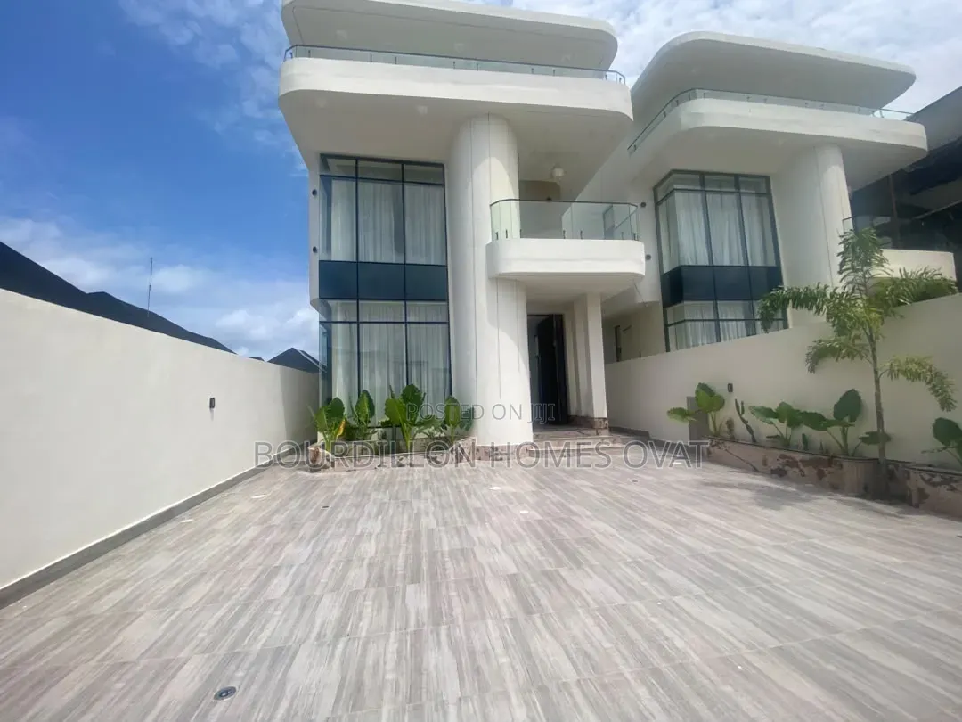5bdrm Duplex in Orchid Lekki Lagos for sale in Lekki