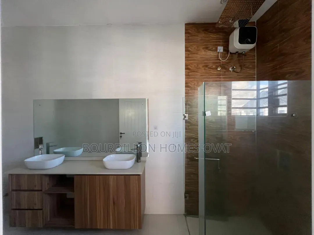 4bdrm Duplex in Orchid Lekki Lagos for sale in Ilaje / Lekki