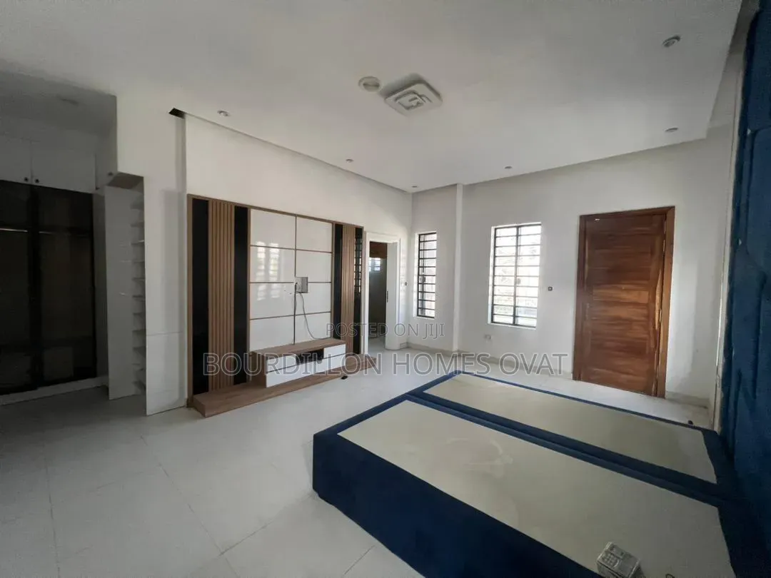 4bdrm Duplex in Orchid Lekki Lagos for sale in Ilaje / Lekki