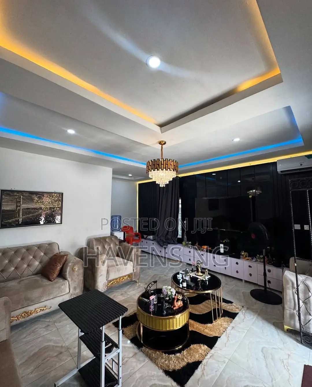 3bdrm Penthouse in Eneka for sale in Eneka