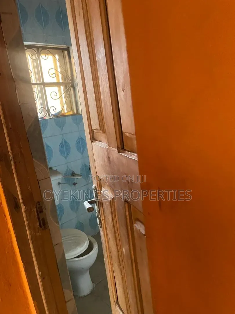 3bdrm Bungalow in Ireakari, Oluyole for sale in Oluyole
