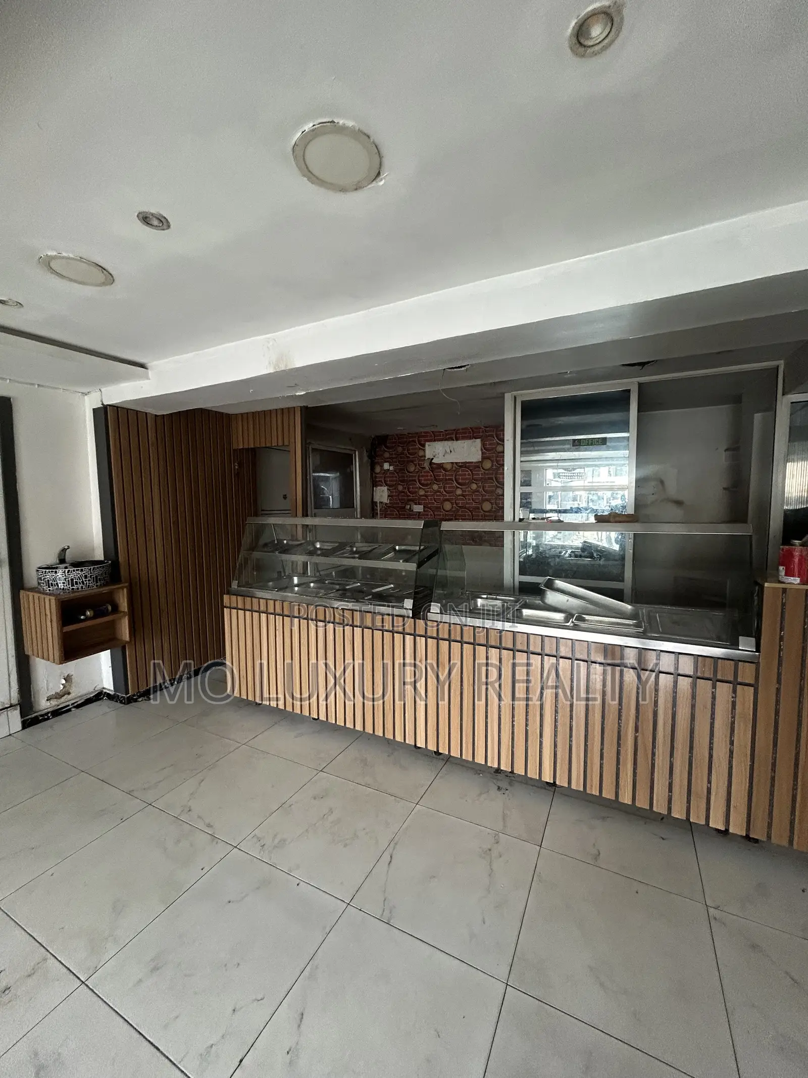 Shop Sapce for Rent in Lekki Phase 1