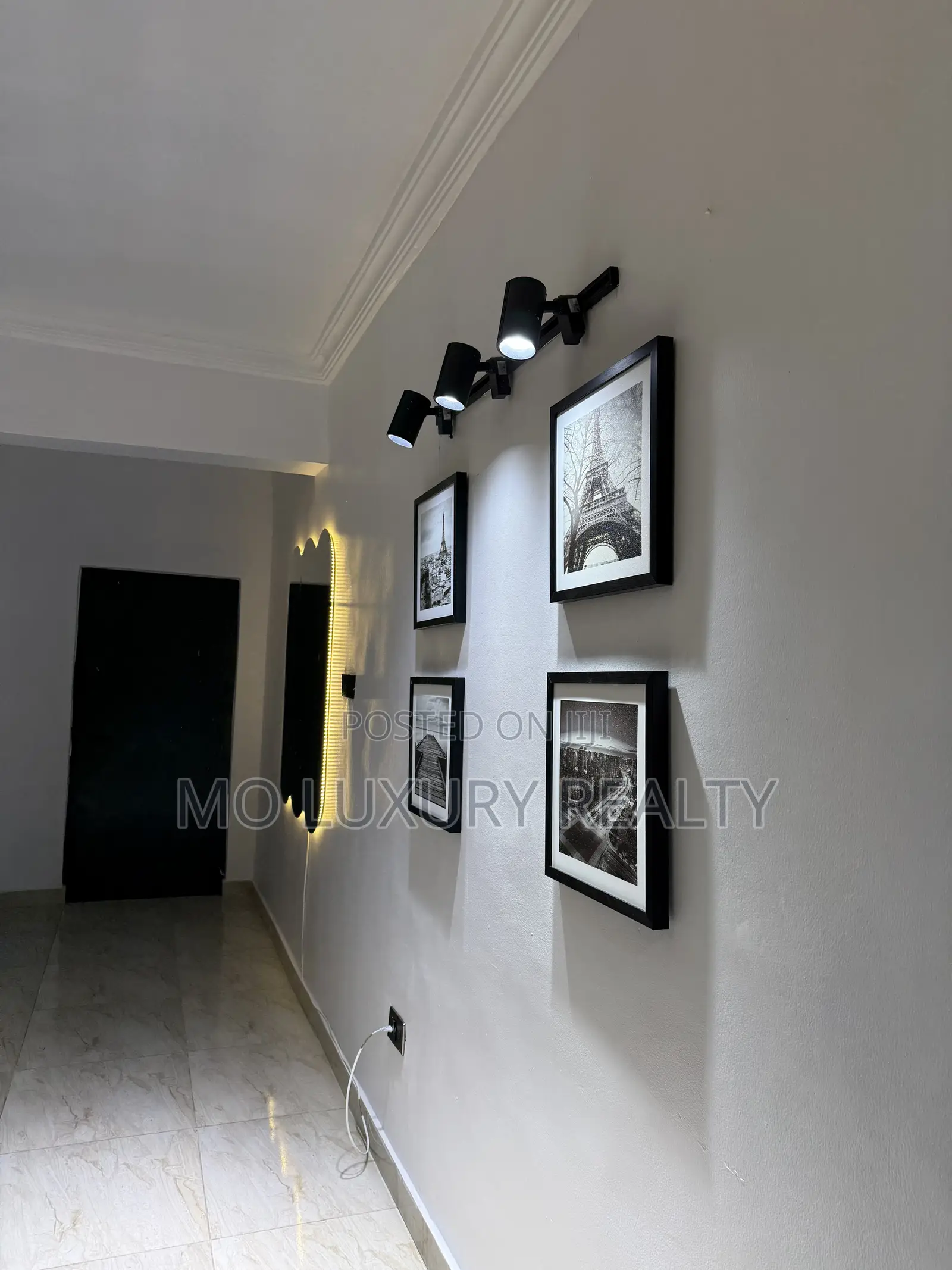 Furnished 2bdrm Apartment in Banana Island for sale in Banana Island