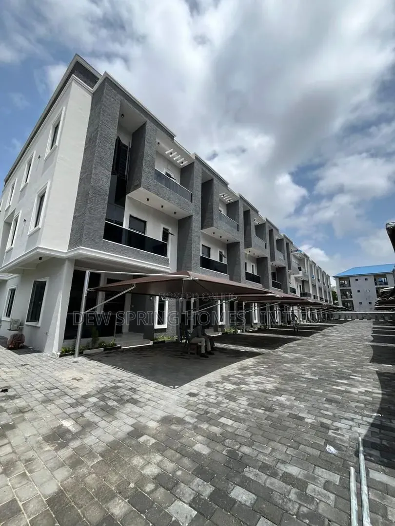 4bdrm Townhouse/Terrace in Victoria Island, Ademola Adetokunbo for sale in Ademola Adetokunbo
