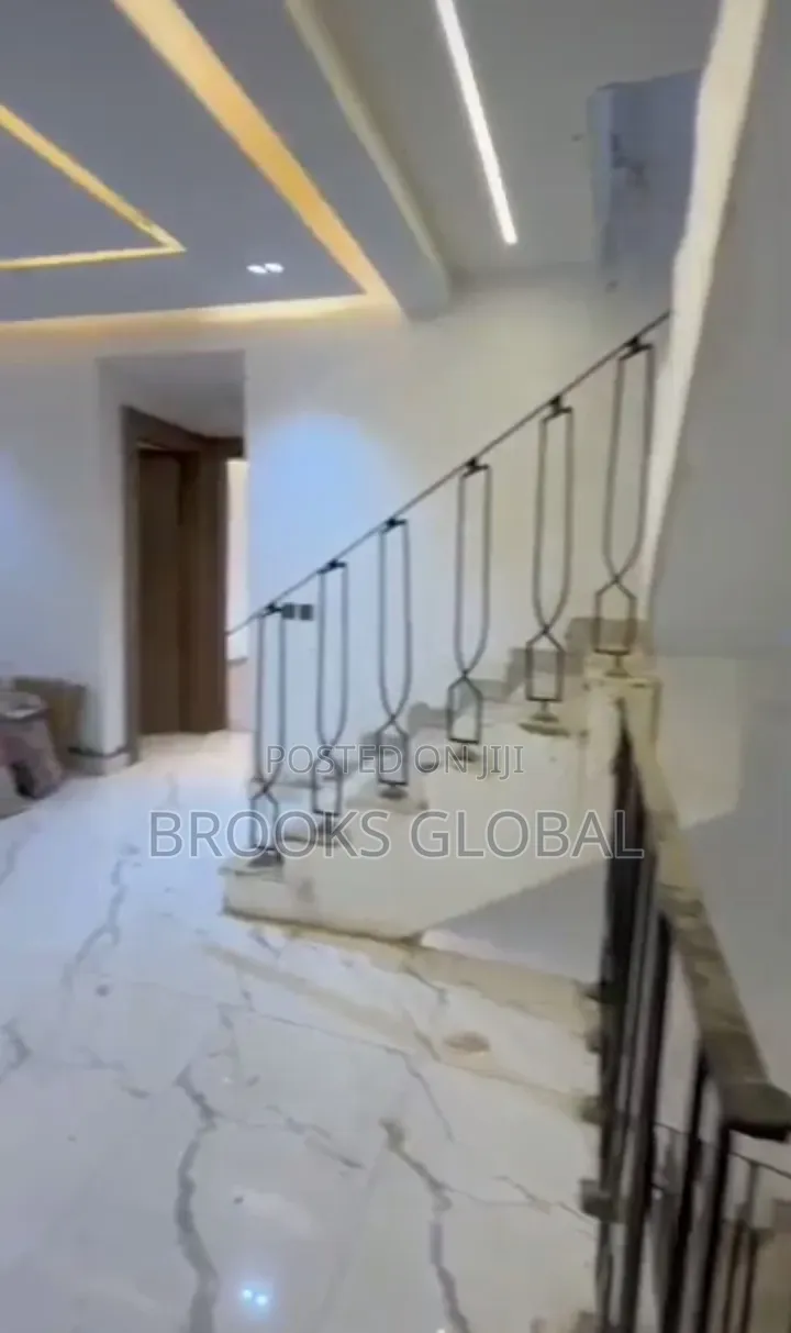 4bdrm Duplex in Mabushi for rent in Mabushi