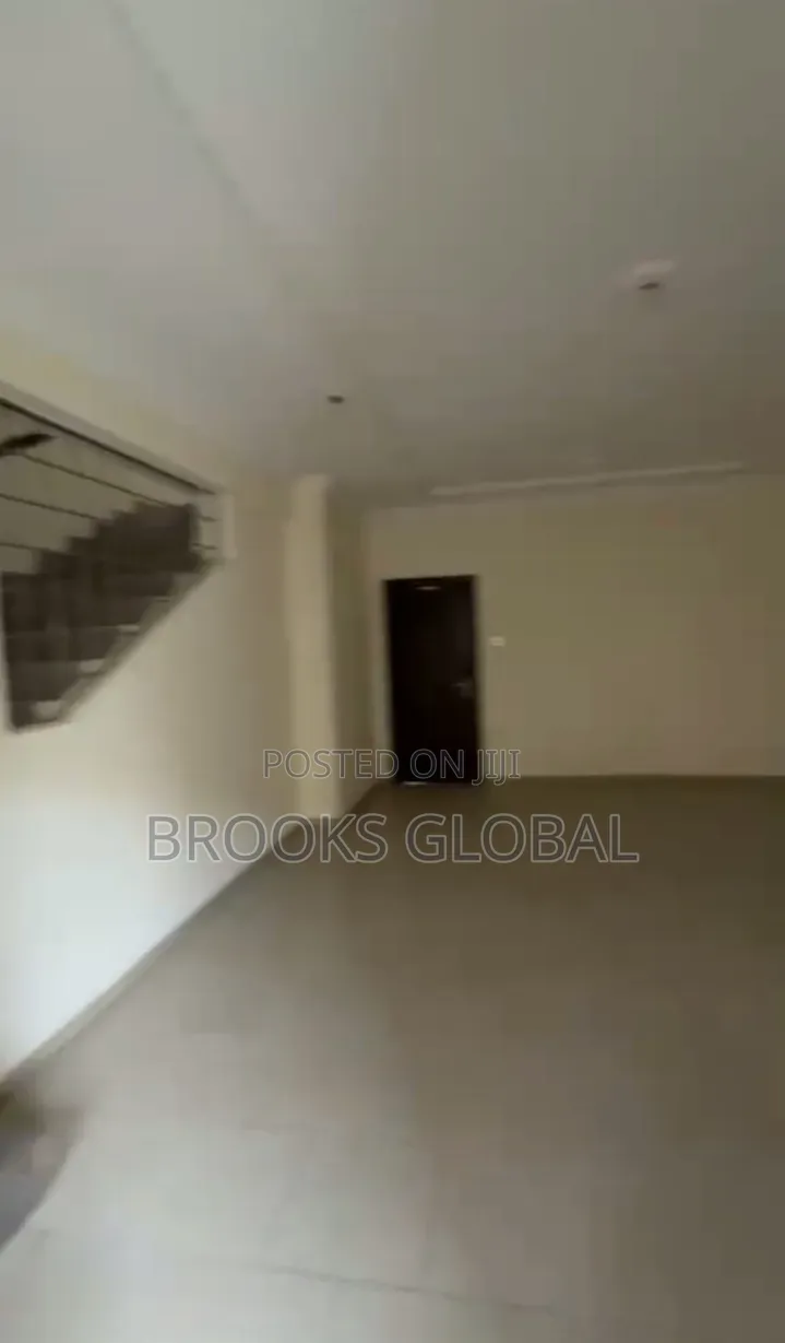 3bdrm Duplex in Wuye for rent in Wuye