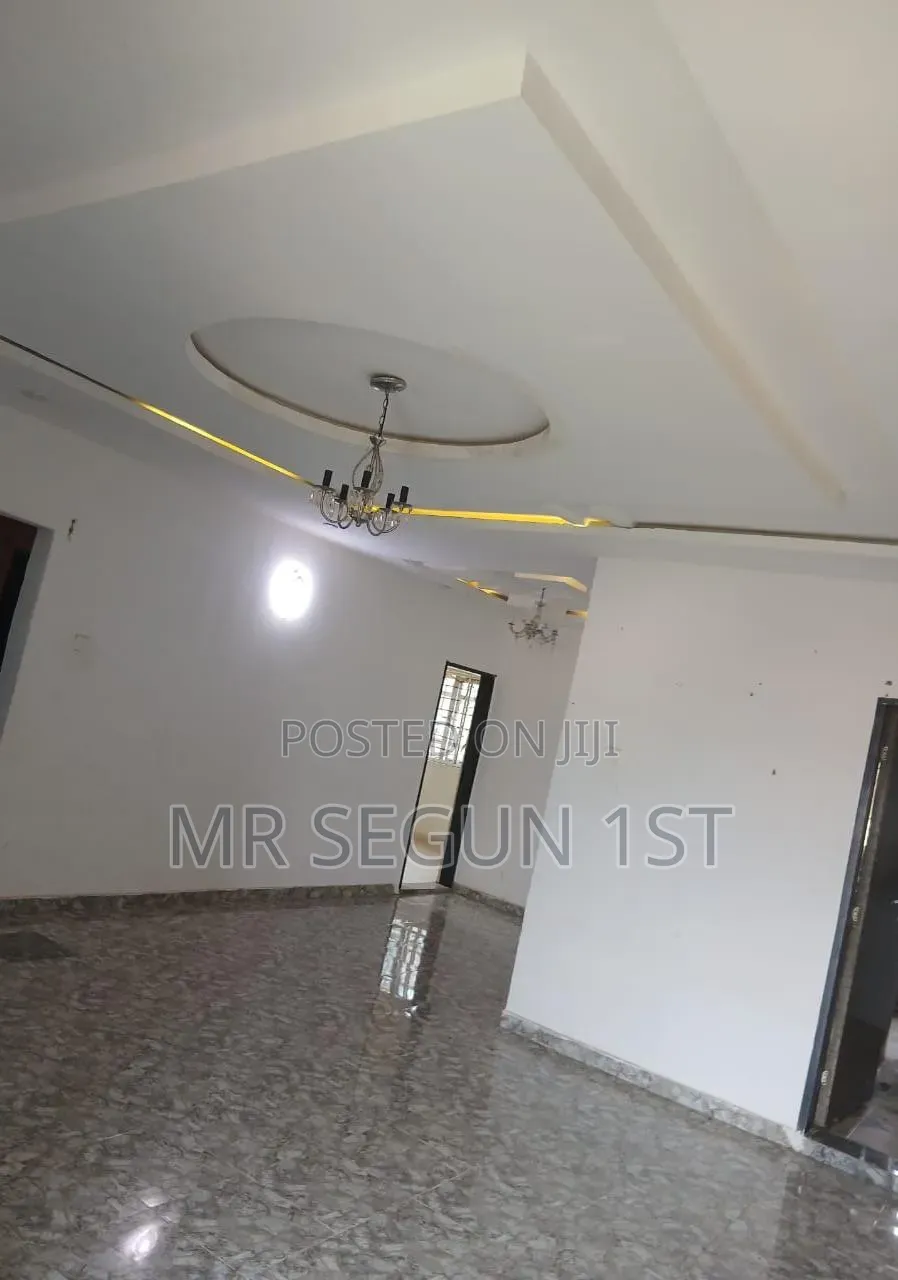 3bdrm Block of Flats in Akoto Estate, Ibadan for rent in Ibadan