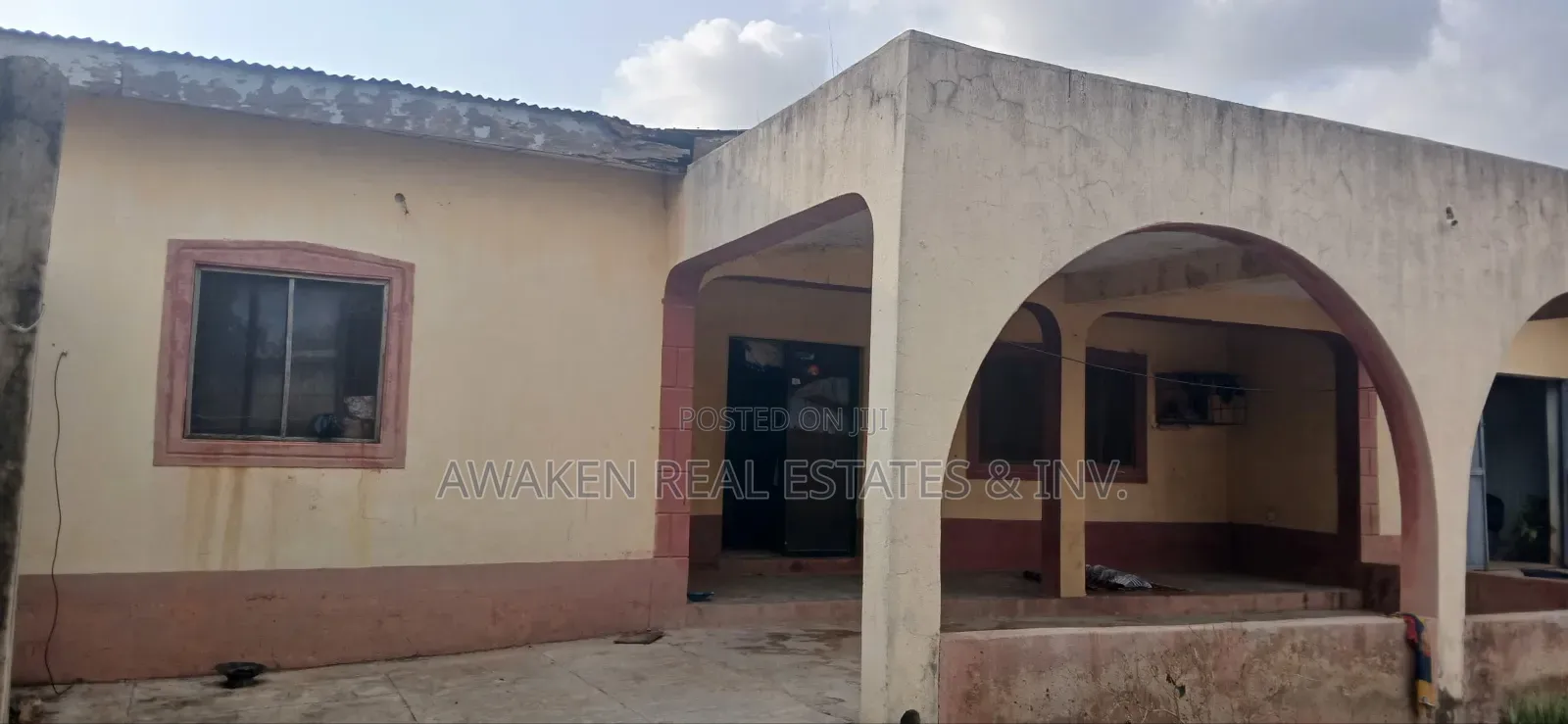 5bdrm Bungalow in Minna for sale in Minna