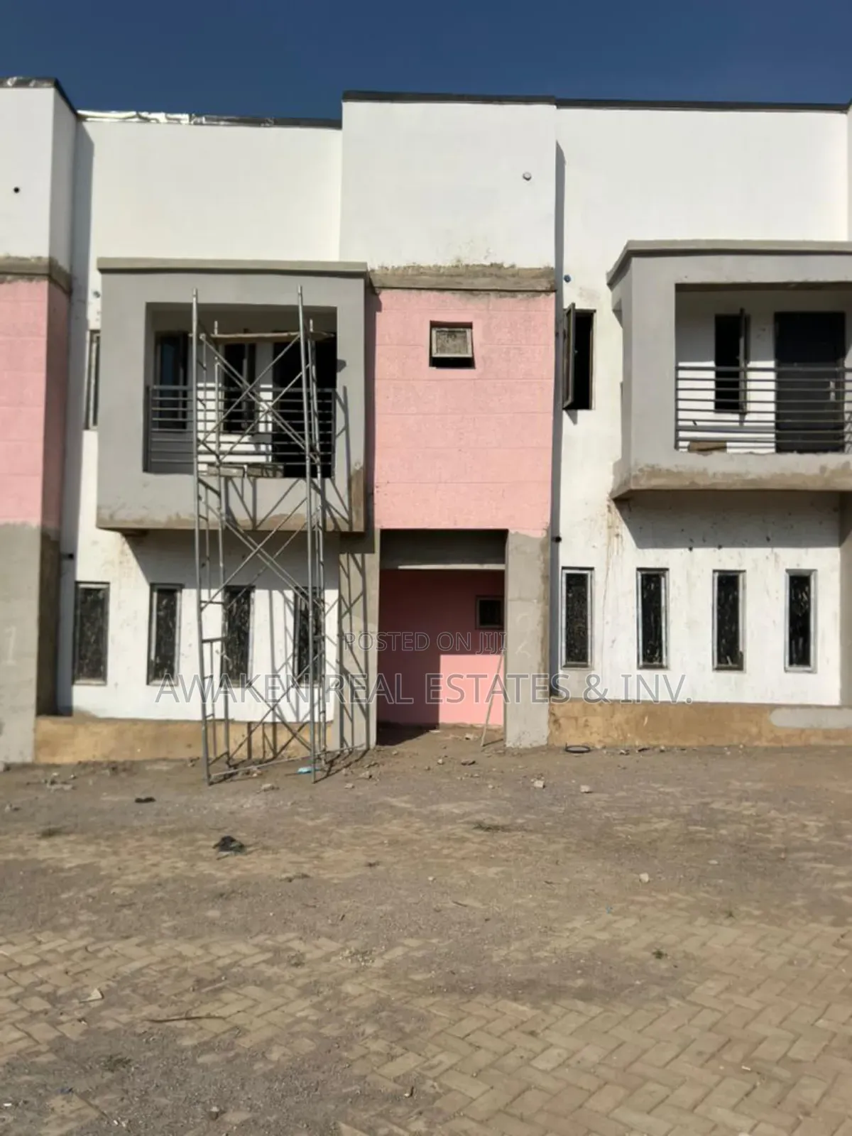 4bdrm Townhouse/Terrace in Kaura for sale in Kaura