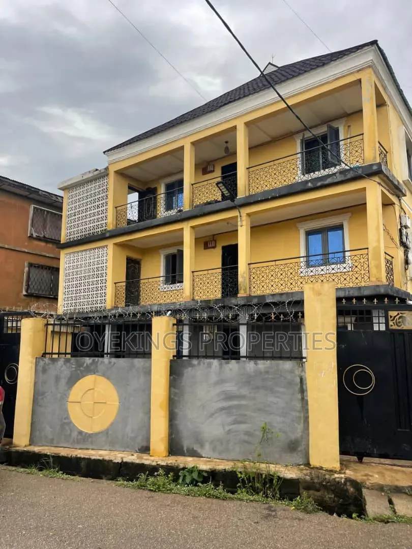 1bdrm Block of Flats in Ajibade, Oluyole for sale in Oluyole