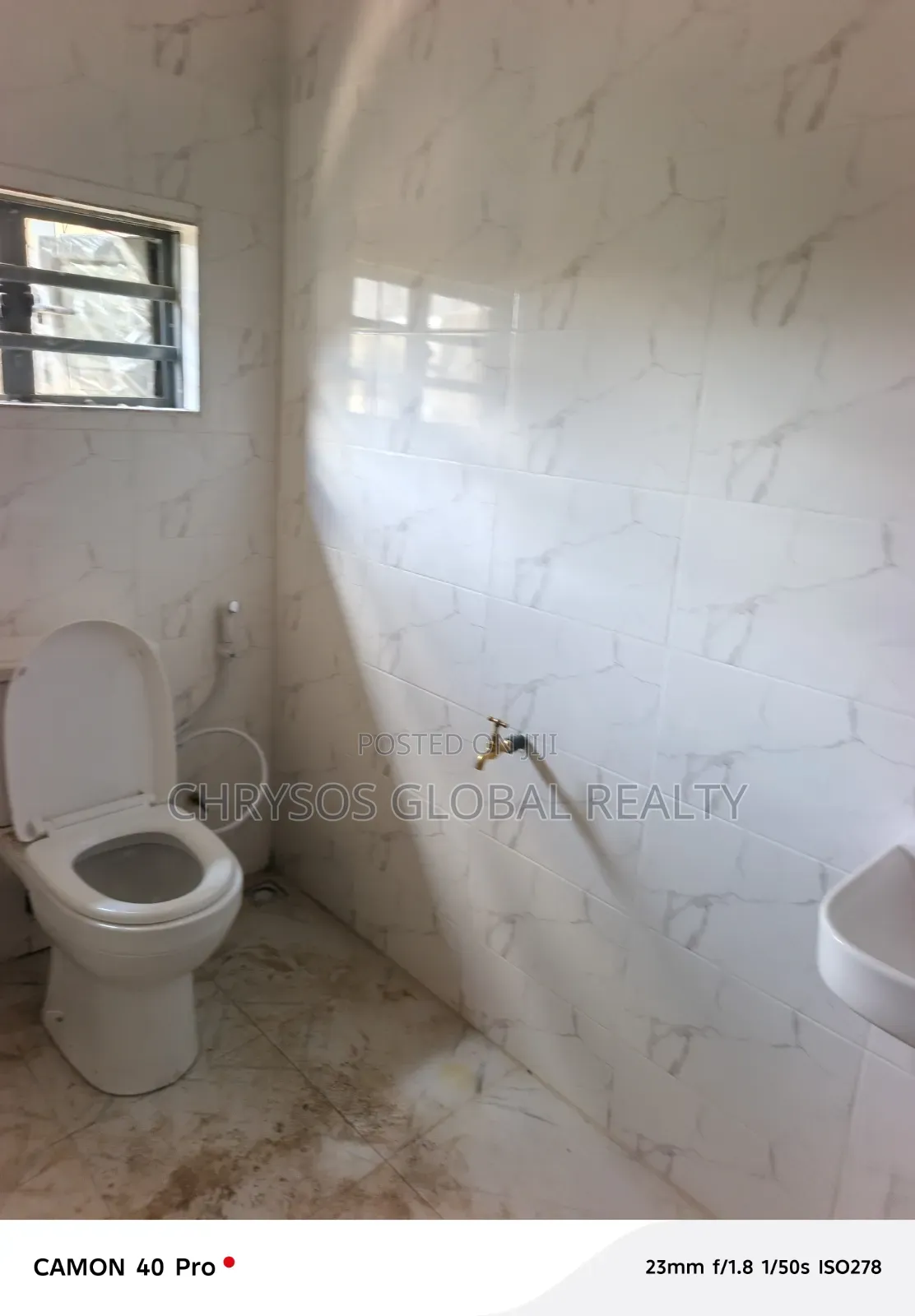 2bdrm Bungalow in Omolayo Estate Akobo for rent in Akobo