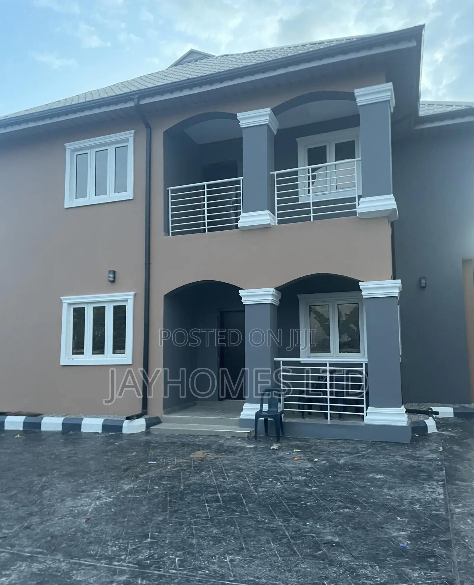 2 Units of 7-Bedroom Duplex Available for Lease in Back of Nta Asaba in Oshimili South