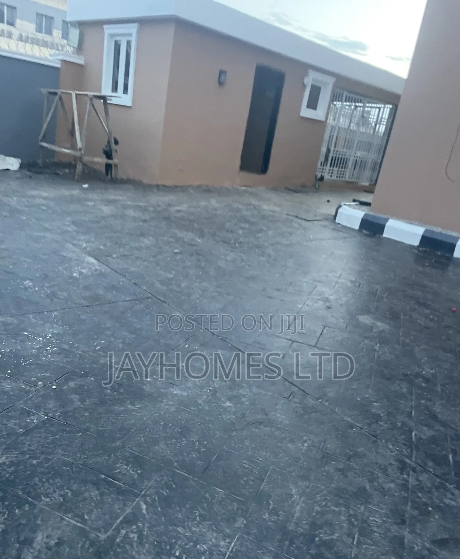 2 Units of 7-Bedroom Duplex Available for Lease in Back of Nta Asaba in Oshimili South