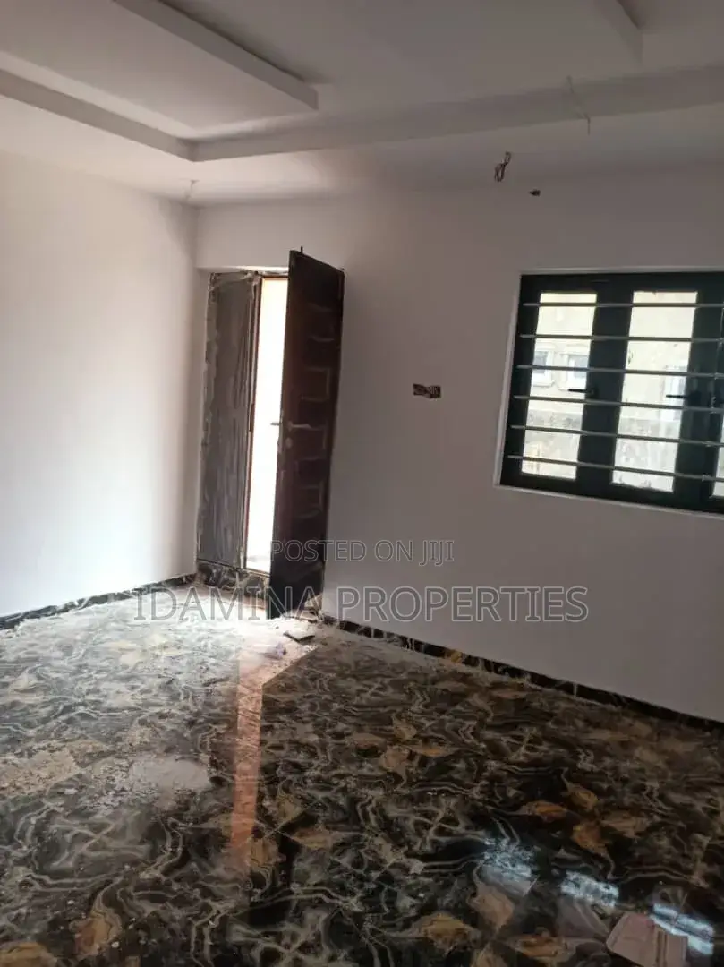 Furnished 2bdrm Block of Flats in De Culture Estate, Ikorodu Garage in Ikorodu Garage