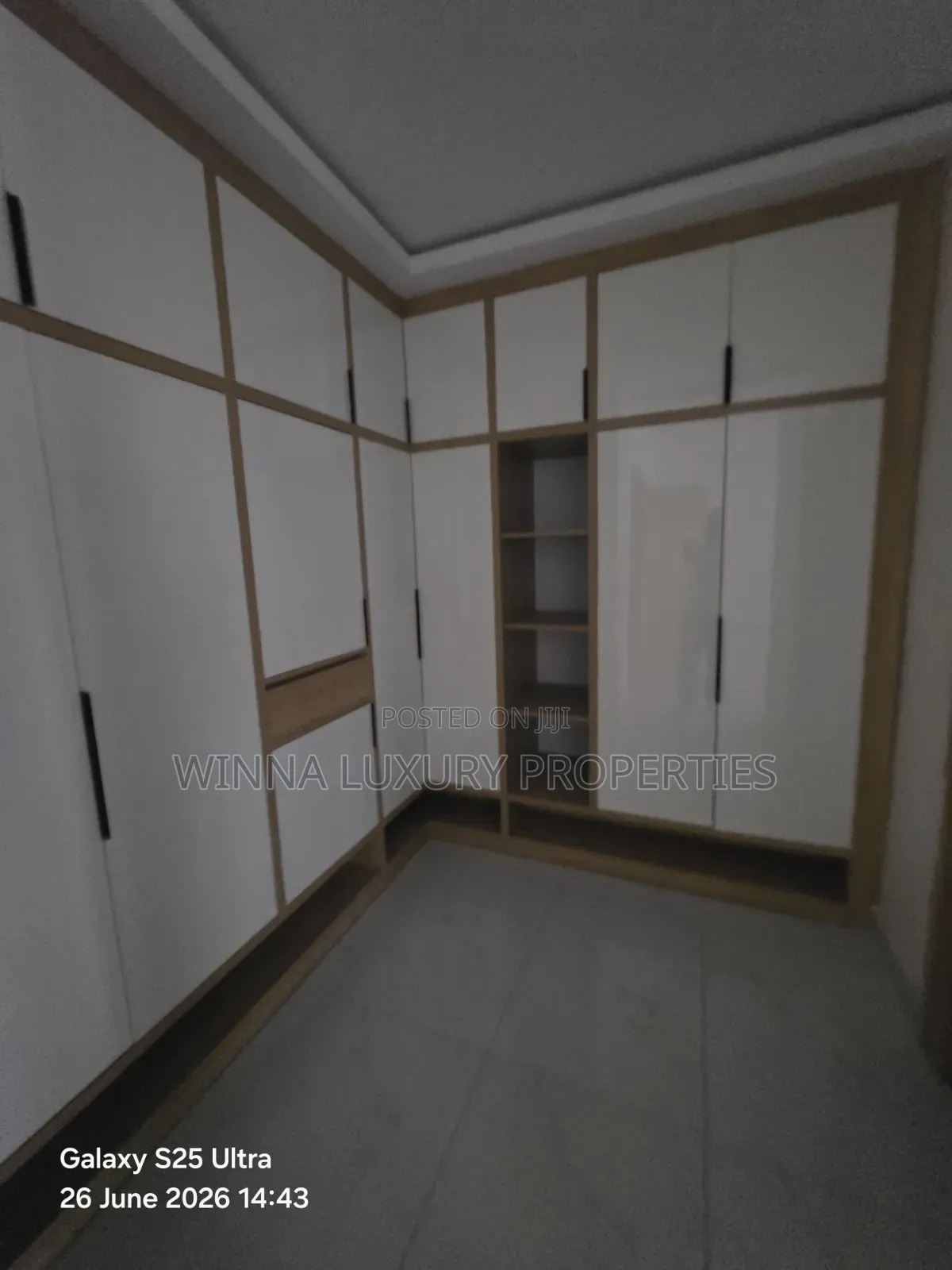 5bdrm Townhouse/Terrace in Mabushi for sale in Mabushi