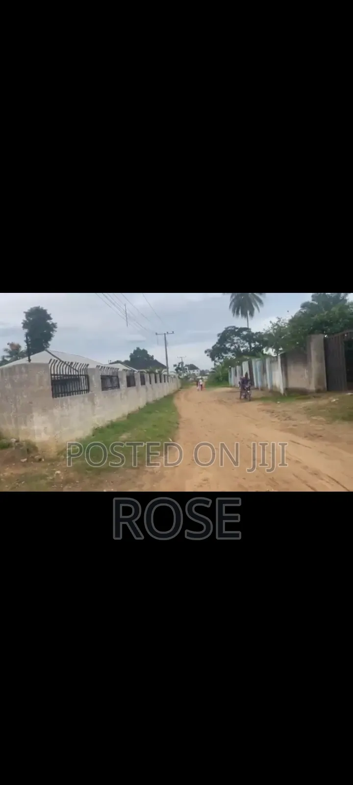 3bdrm Bungalow in Ikot Mang, Uyo for sale in Uyo