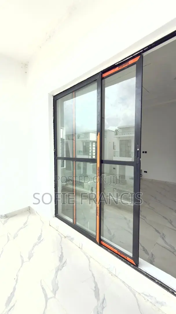 5bdrm Duplex in Ajah for sale in VGC / Ajah