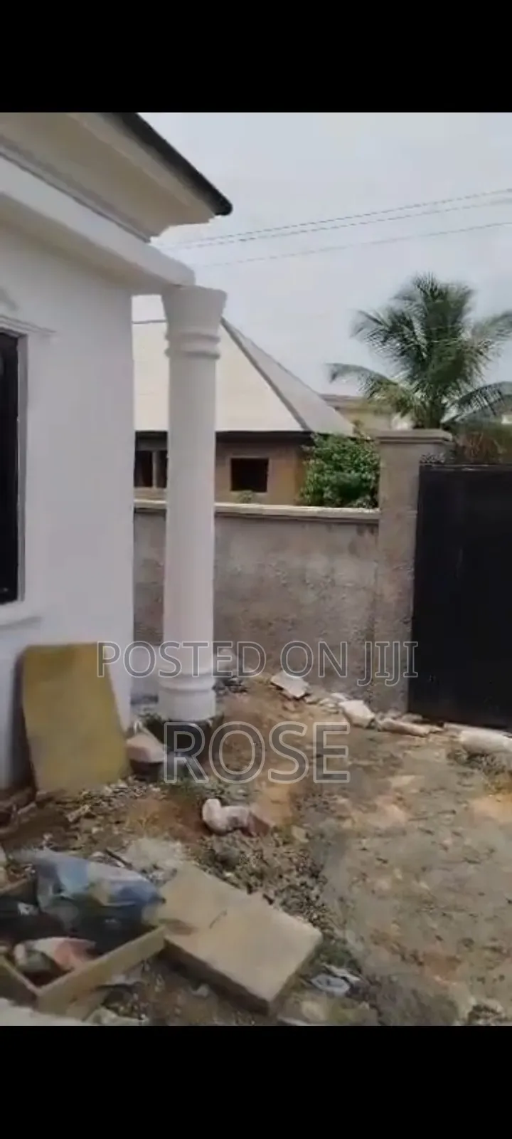 5bdrm Bungalow in Emily Estate, Uyo for sale in Uyo