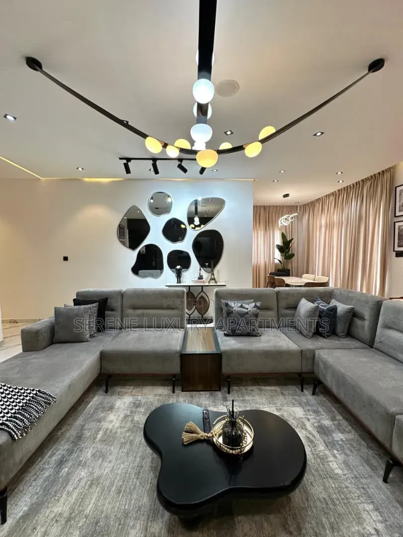 Luxury 3bedroom Penthouse With Private Cinema Bathtub Ps5 and Pool in Ikate