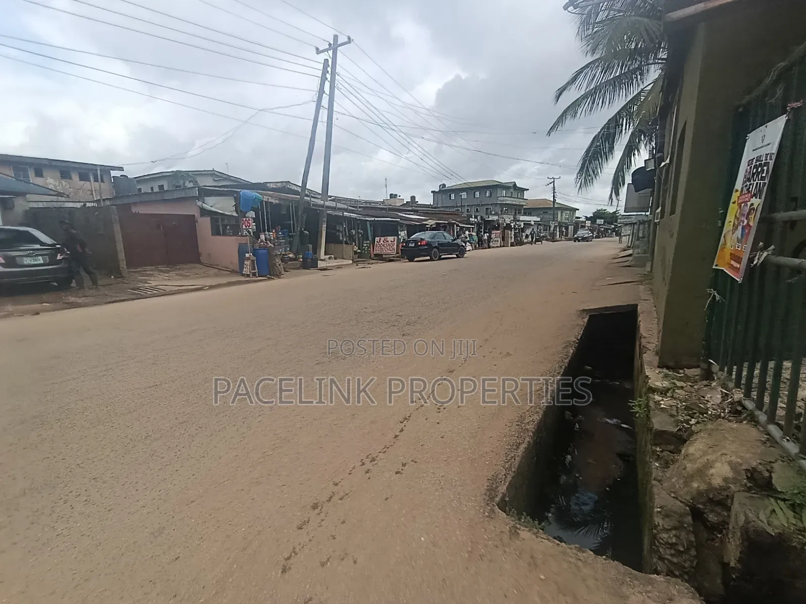 Half Plot of Land Corner Pieces on a Tarred Road in Baruwa