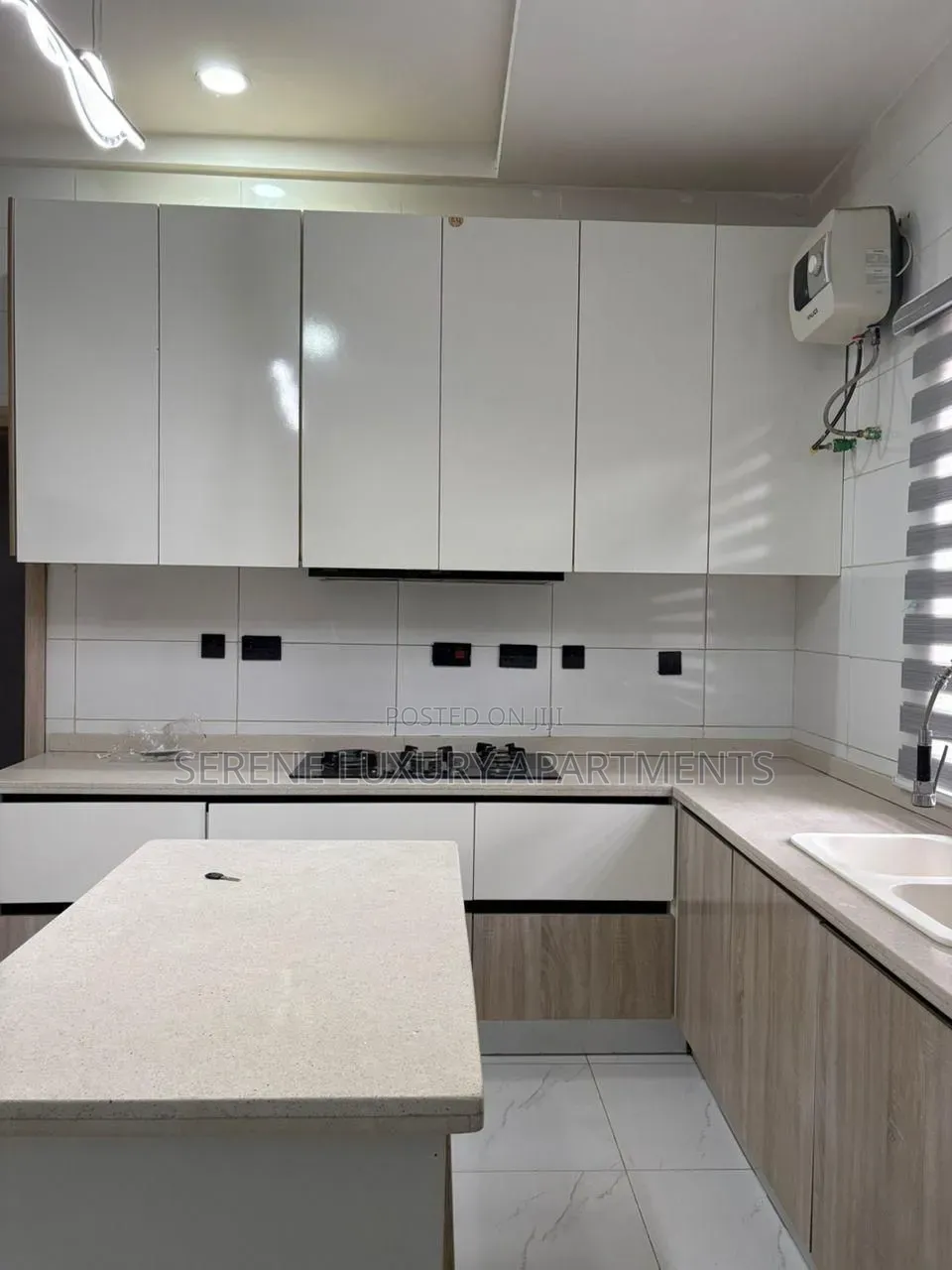 Luxury 3bedroom(Self Compound) Duplex With Ps5 Snooker Tennis Table in Lekki Phase 1