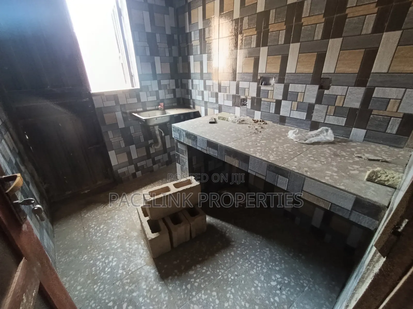 Mini Flat in Ayobo for rent in Ayobo
