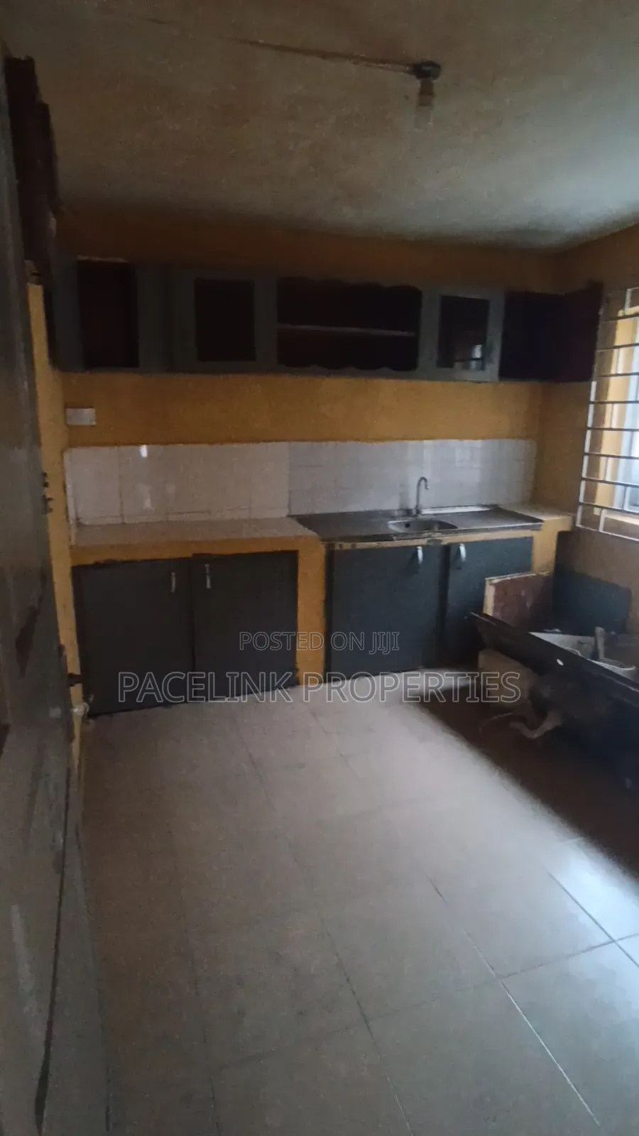 2bdrm Apartment in Akowonjo for rent in Akowonjo