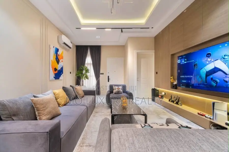 2 Bedroom Water From Apt in Lekki Phase 1