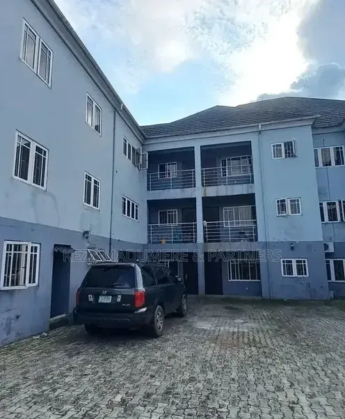 8bdrm Block of Flats in Rumuomasi Port for sale in Rumuomasi
