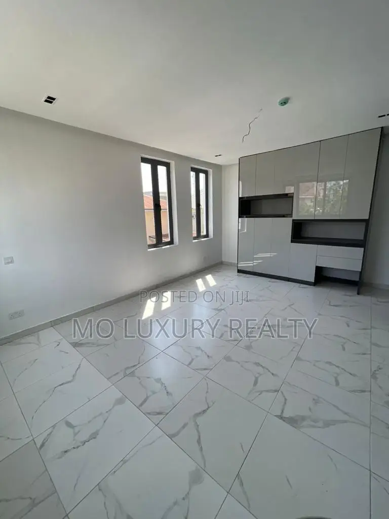 3bdrm Apartment in Lekki Phase 1 for rent in Lekki Phase 1