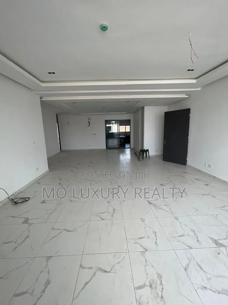 3bdrm Apartment in Lekki Phase 1 for rent in Lekki Phase 1