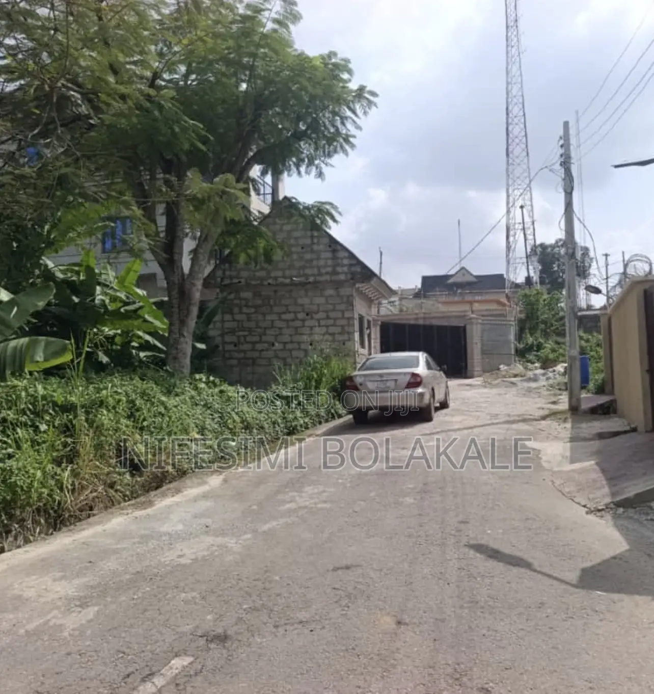 460sqm at Federal Housing Estate, Ikolaba Gra, Ibadan in Agodi