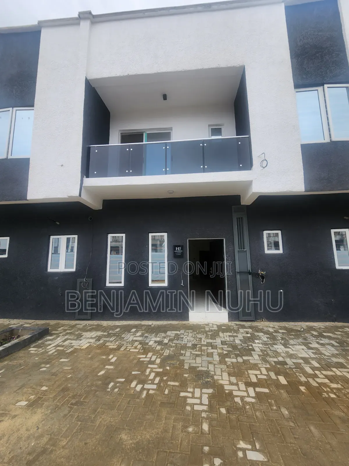 2bdrm Duplex in Mini Estate, Off Lekki-Epe Expressway for rent in Off Lekki-Epe Expressway