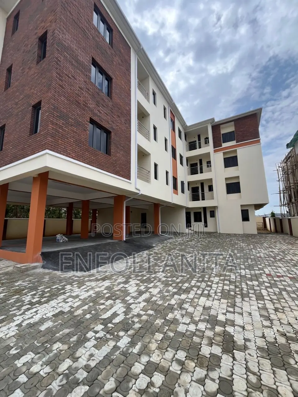 3bdrm Block of Flats in Katampe for sale in Katampe
