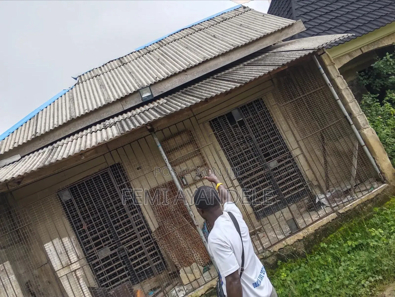 Furnished 3bdrm Bungalow in Oreta Estate, Igbogbo for sale in Igbogbo