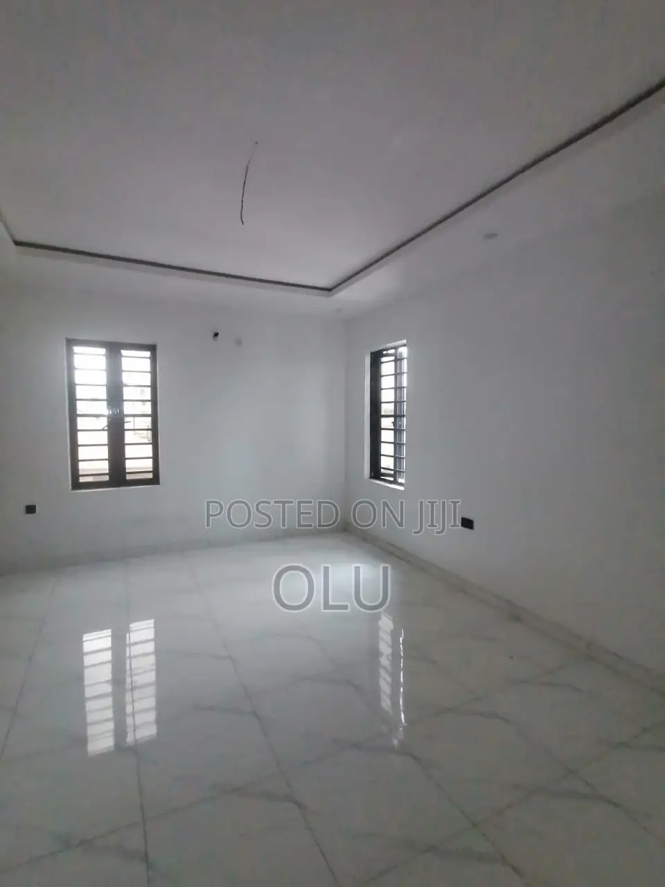 5bdrm Duplex in Off Admiralty, Lekki Phase 1 for sale in Lekki Phase 1