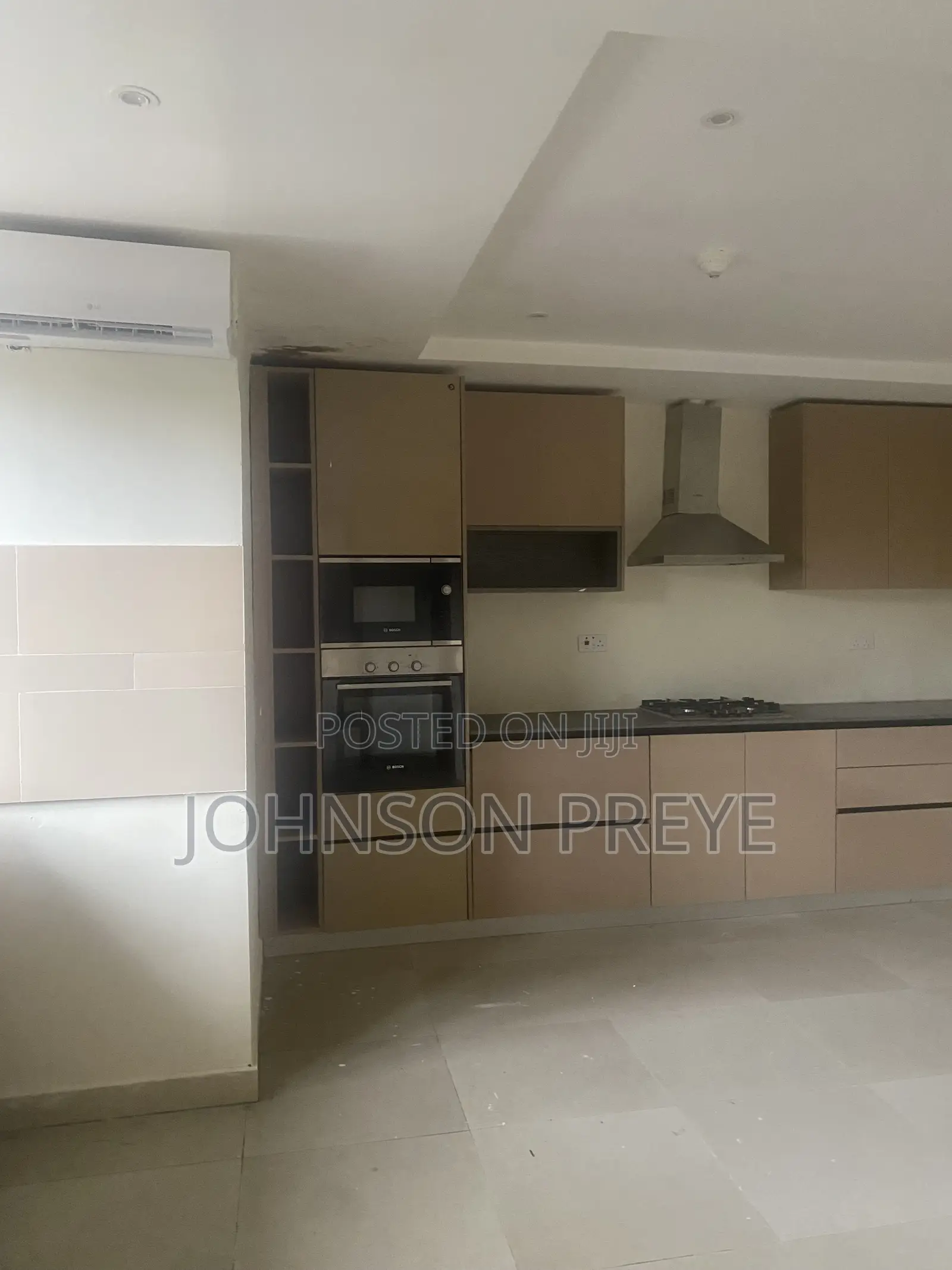 2bdrm Apartment in Lekki Phase 1 Proper for rent in Lekki Phase 1