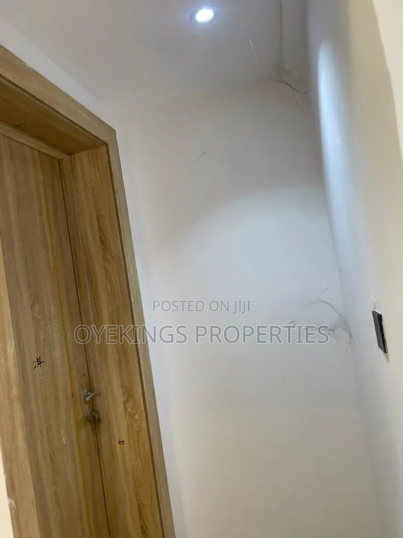 4bdrm Duplex in Adeoyo, Rind Road for sale in Rind Road
