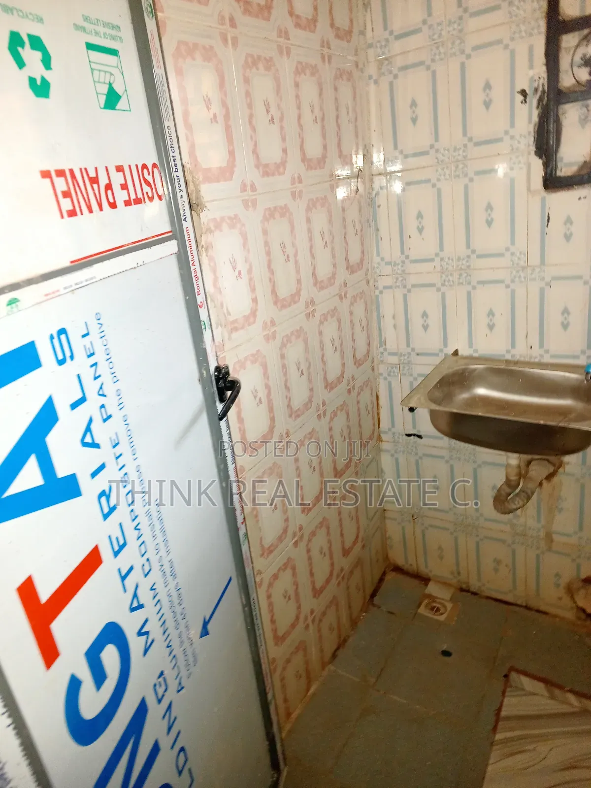 1bdrm Room & Parlour in Aduwawa, Benin City for rent in Benin City