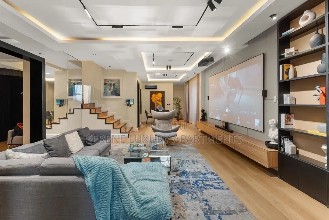 Luxurious 3bedroom Apartment With Home Cinema Pool Gym Ps5 in Lekki Phase 1