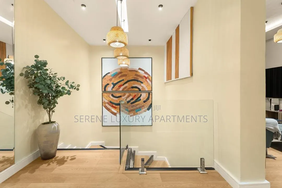 Luxurious 3bedroom Apartment With Home Cinema Pool Gym Ps5 in Lekki Phase 1