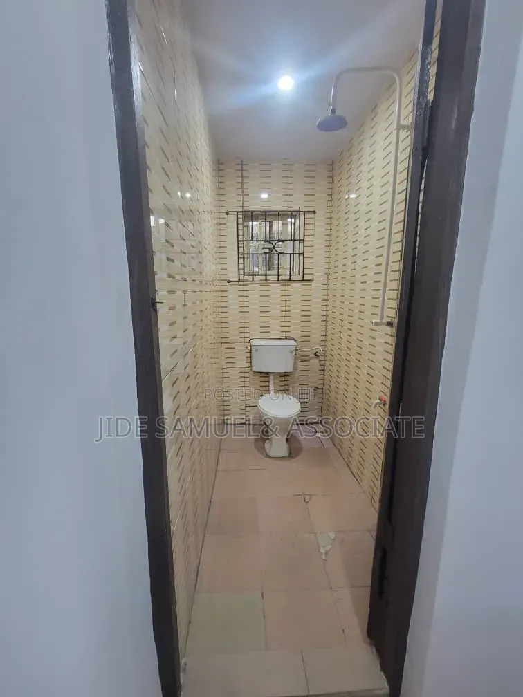 Furnished 2bdrm Block of Flats in Ayobo for rent in Ayobo