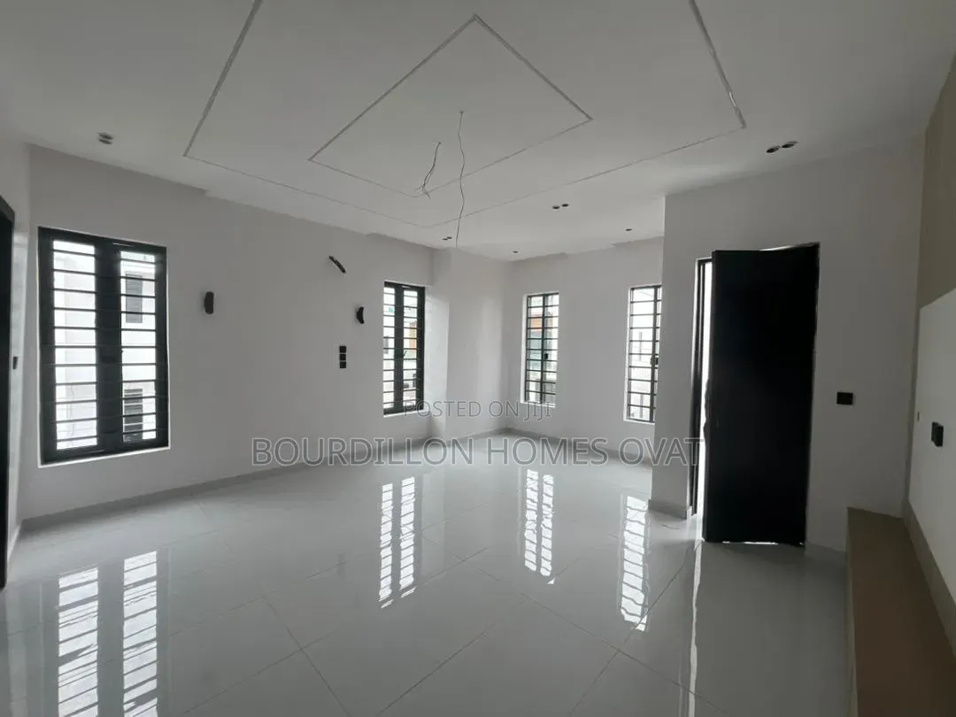 4bdrm Duplex in Lekki Palm City for sale in Lekki Expressway