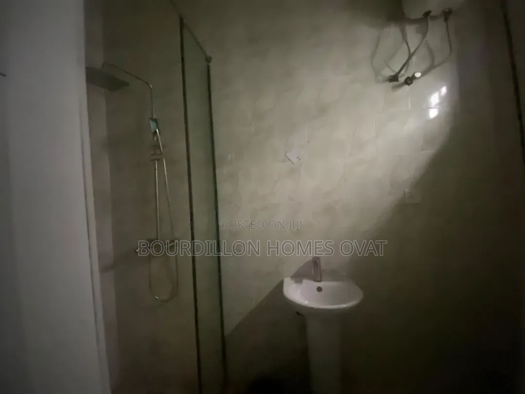 1bdrm Apartment in Orchid Lekki Lagos for rent in Lekki Expressway