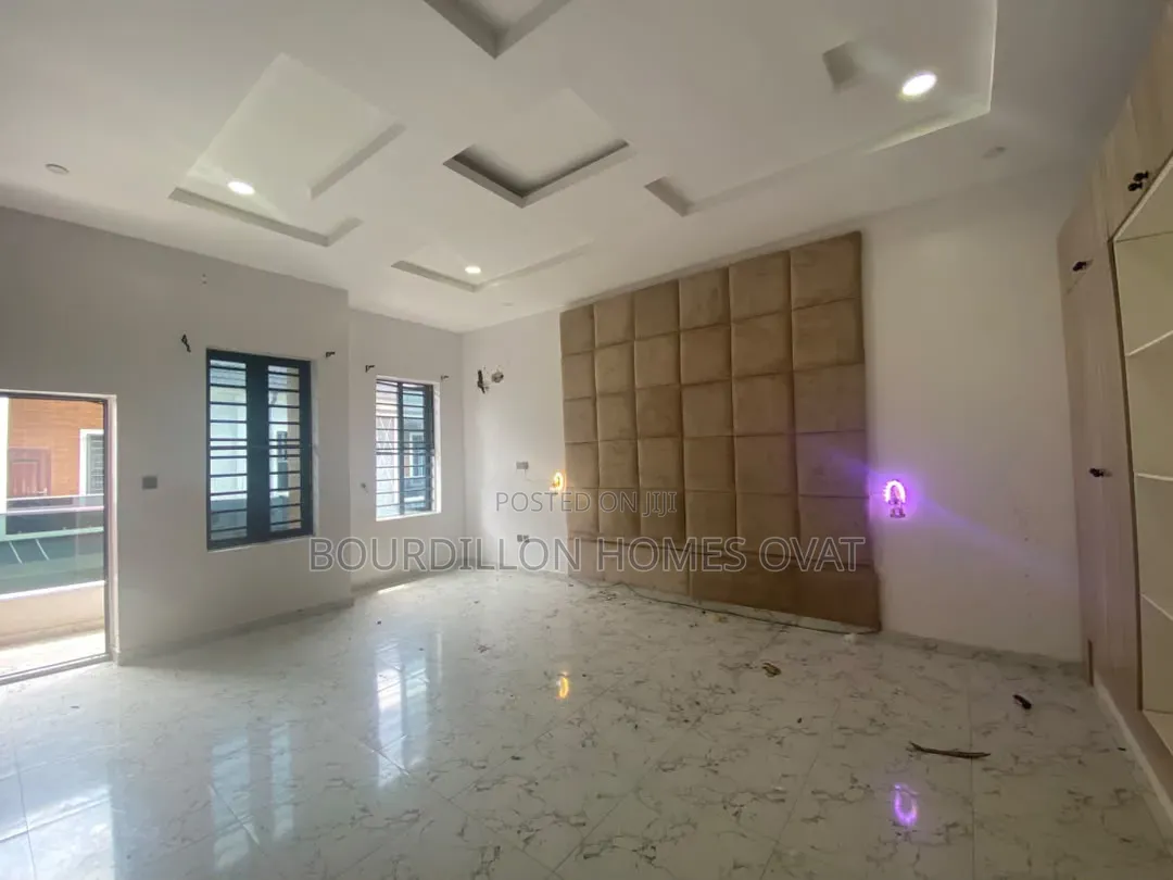 4bdrm Duplex in Orchid Lekki Lagos for rent in Lekki Expressway