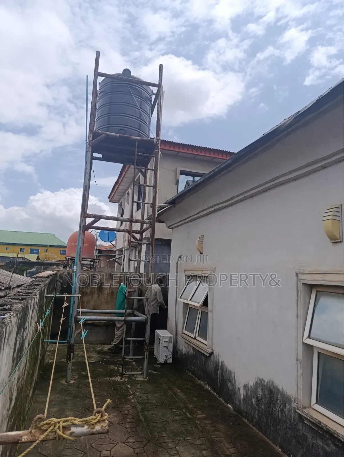 4bdrm Bungalow in Liasu Road Council, Iseri Olofin for sale in Iseri Olofin